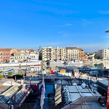 Grand Appartement Avec Vue Sur Quai سُت المظهر الخارجي الصورة