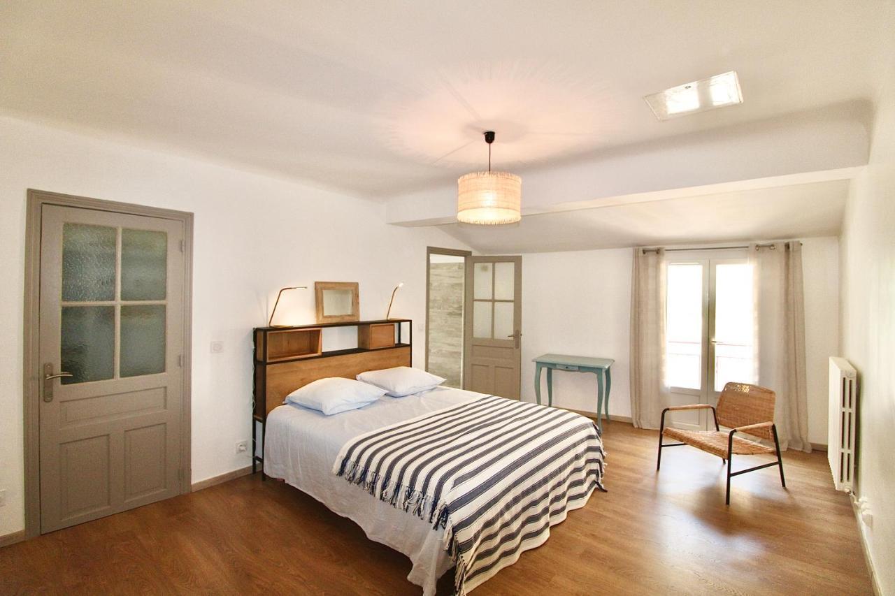 Grand Appartement Avec Vue Sur Quai سُت المظهر الخارجي الصورة